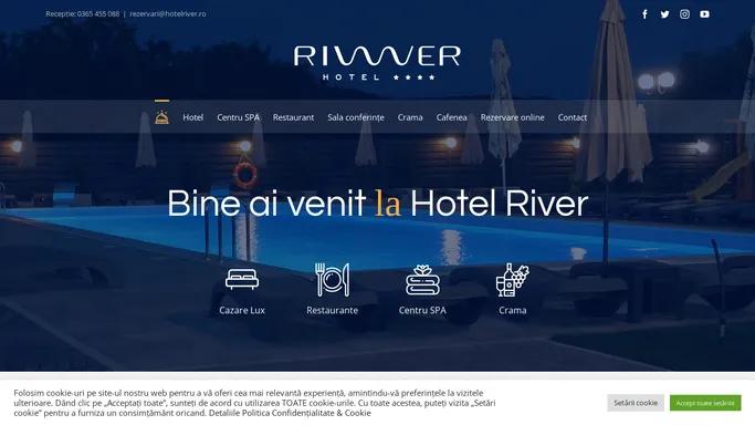 Hotel River